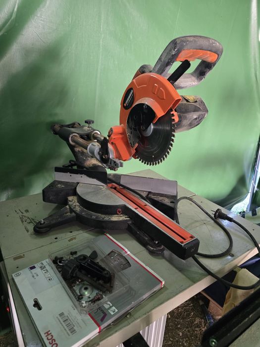 Furador de coluna Einhell BT-BD 401