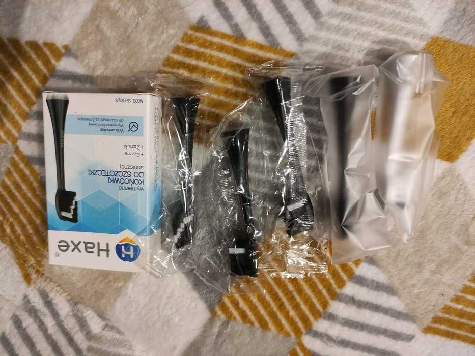 Końcówki do szczoteczki sonicznej Haxe 7 sztuk czarne biała