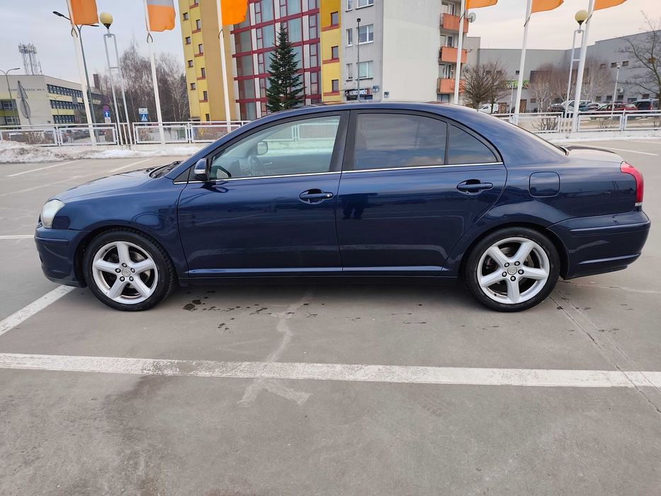 TOYOTA AVENSIS T25 D-4D 2.2 2007r.