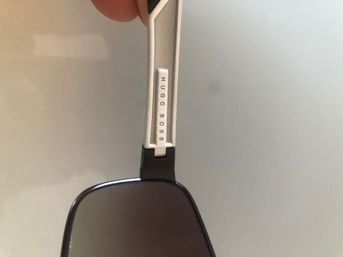 Óculos de Sol Hugo Boss originais (preço inclui envio)