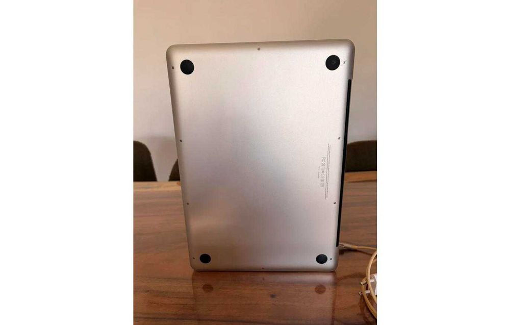 Apple MacBook Pro 13 2012