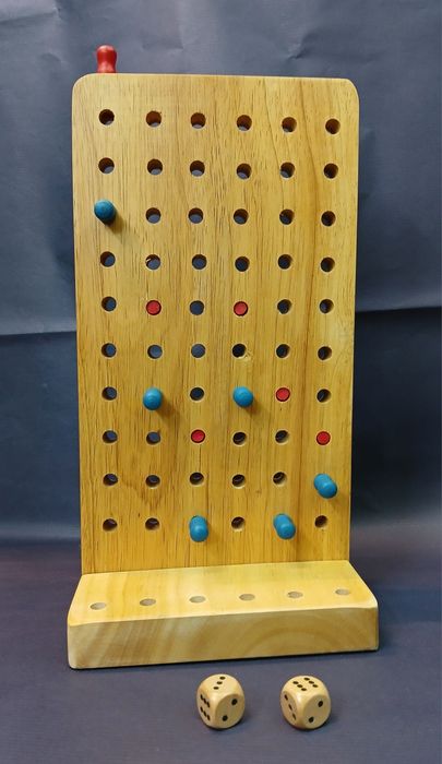 Jogo Six Up em Madeira