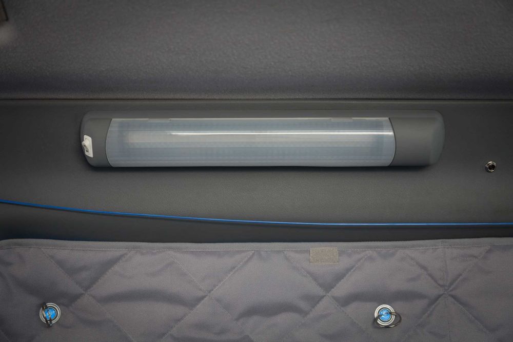 Volkswagen T4 Multivan - Nowa Lampka Wnętrza