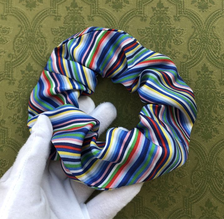 Nowa gumka do włosów silk jedwab jedwabna w paski niebieska