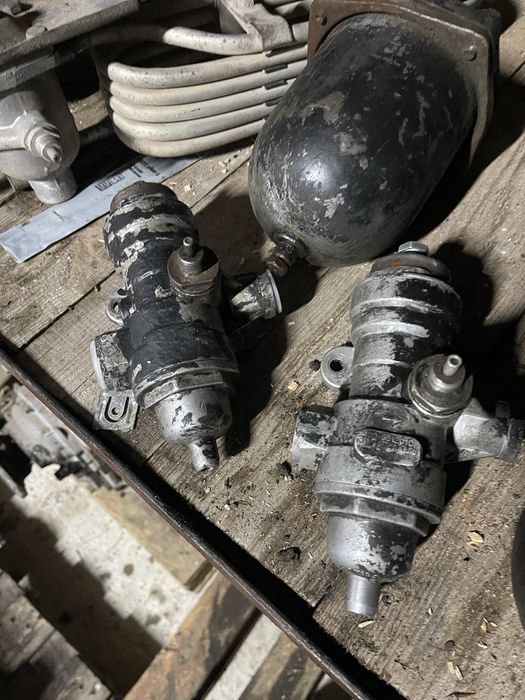 Продам повітряні крани камаз