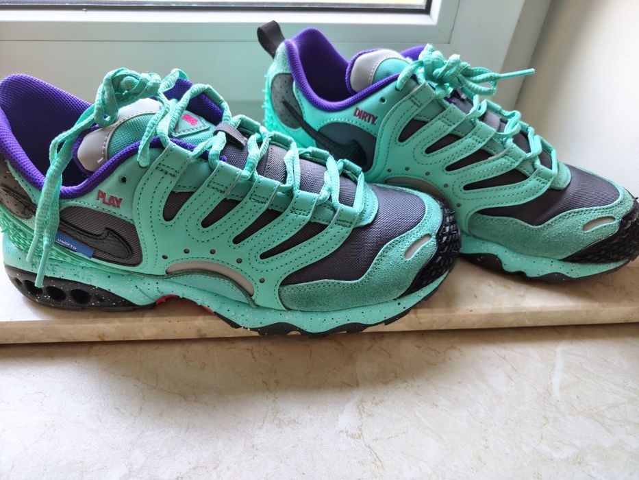 Nike Air Terra Humara x Undefeated Light Menta Limitowane
Brans
