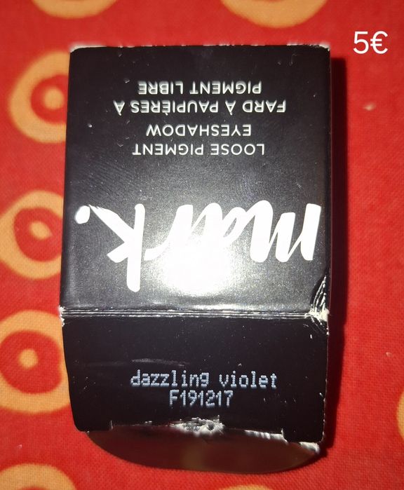 Vários produtos maquilhagem avon