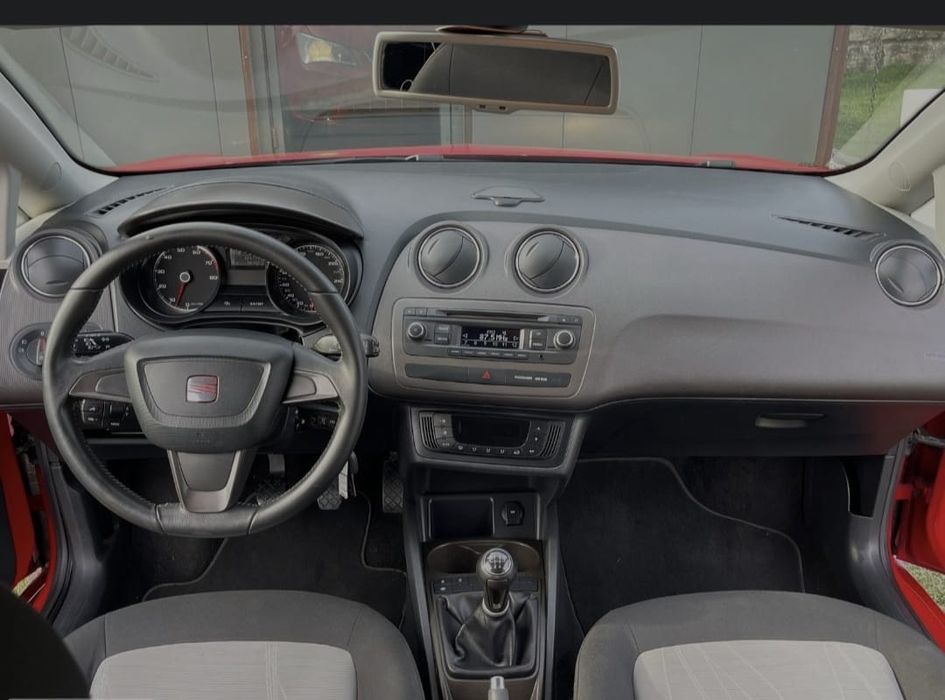 Seat ibiza de 2013 TSI TODO VERIFICADO E APROVADO pode trazer mecânico