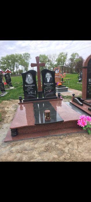 Пам'ятники з граніту