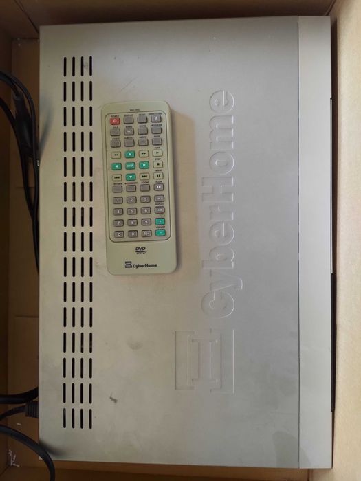 Odtwarzacz DVD cyberhome CH-DVD 462