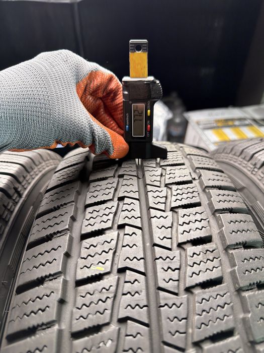 215/70 R16c Hankook 4шт