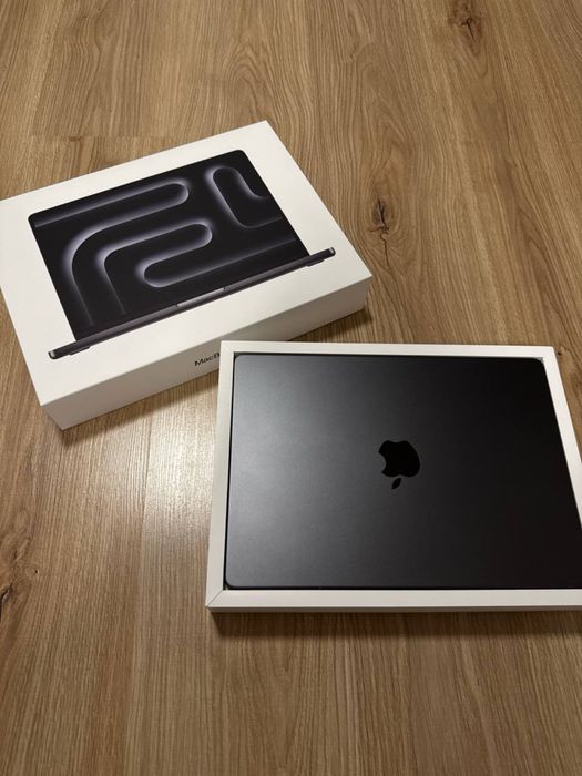 Apple MacBook Pro M5 14” –  512 GB – kolor czarny, na gwarancji