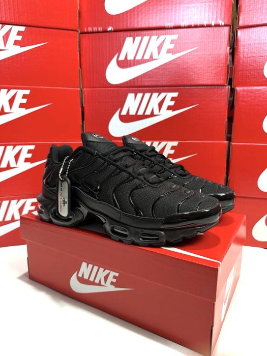 ТОП! Кросівки Nike Air Max Tn Plus Black, 40-45