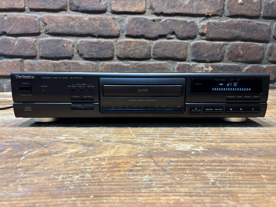 Odtwarzacz CD Technics SL PG 470 A