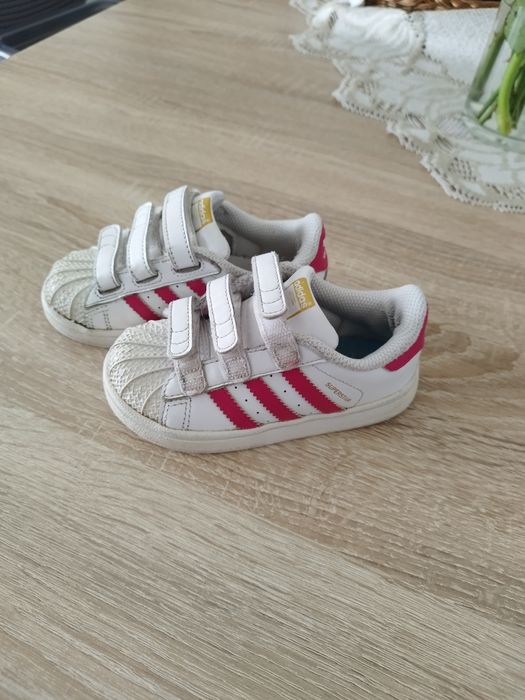 Adidasy dla dziewczynki
