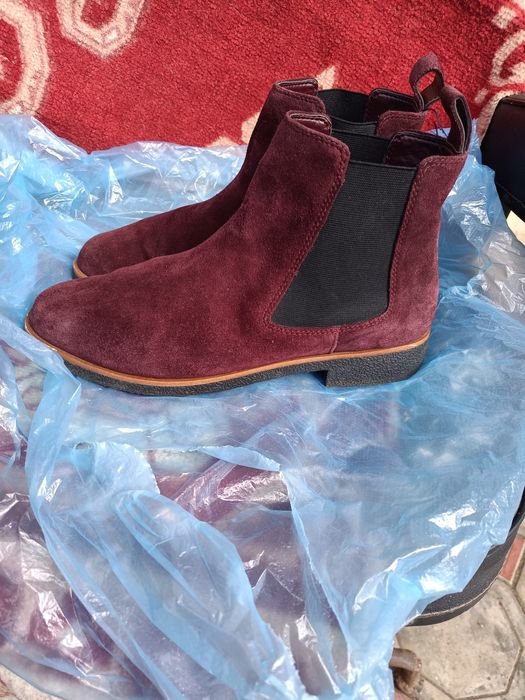 челсі Clarks 39,5 розмір