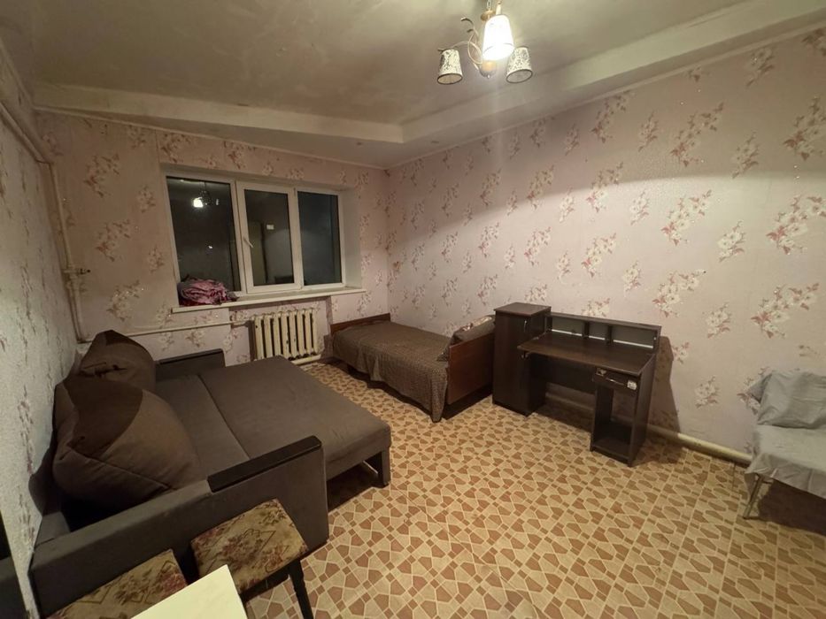 Продаж здорової 3-и кімнатної квартири у тихому місці