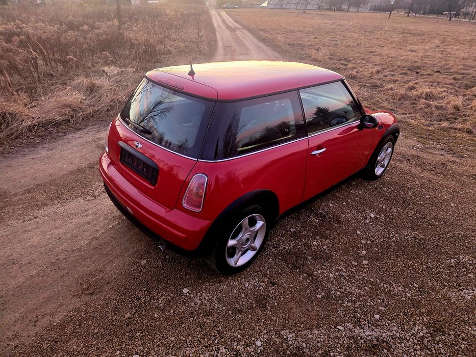 Mini cooper r50 2003 doinwestowany