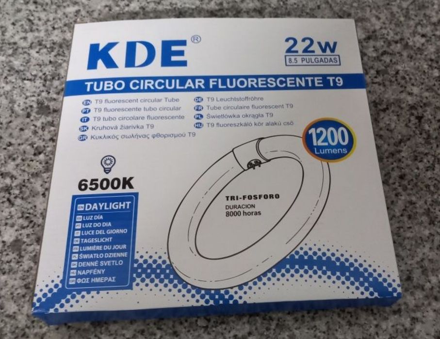 CANDEEIRO DE TETO, NOVO E Com lâmpada Nova,Casa,Quarto,Sala,Garagem.