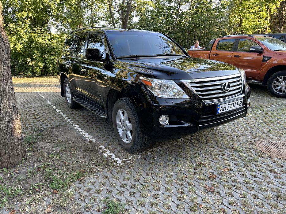 LEXUS LX570 2008
