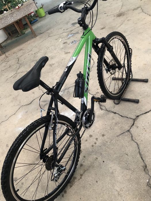Bicicleta btt roda26 como nova