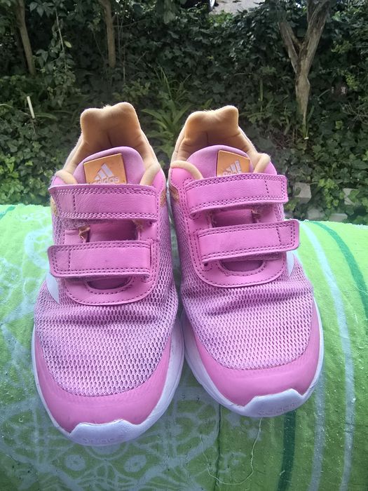 Tenis de menina adidas