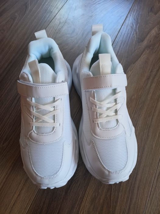 Sneakersy damskie 39
