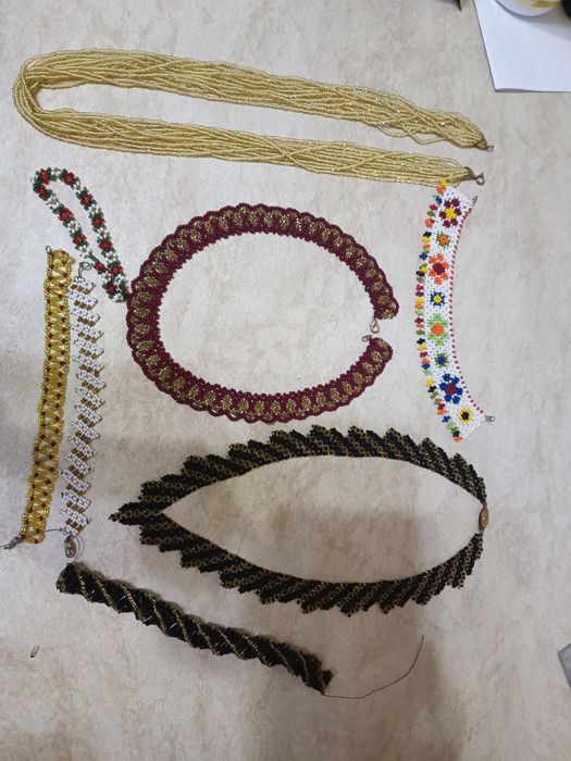 Вироби з бісеру, кольє, гердани