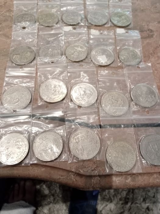 Moedas antigas para venda