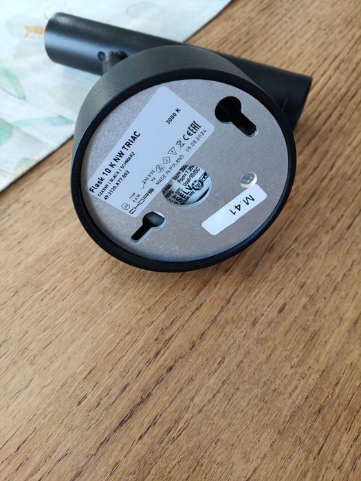 Kinkiet Flask 10 K