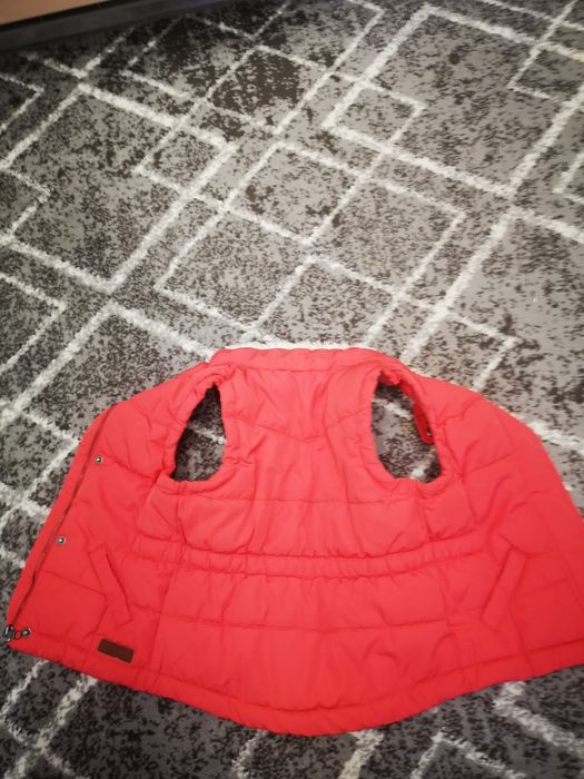 жилетка H&M для дівчинки 116 розмір