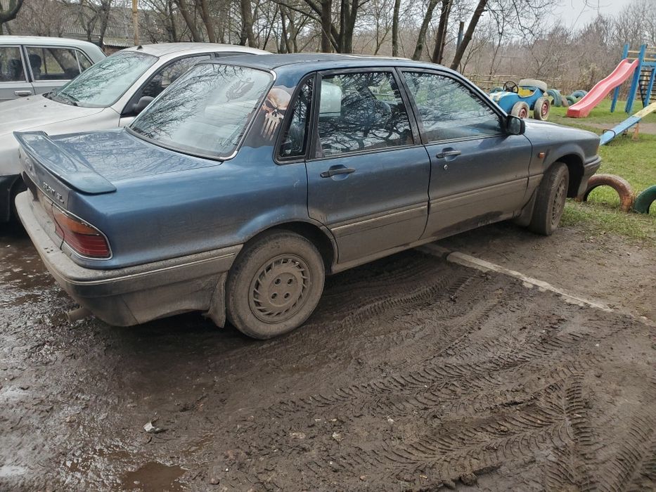 Mitsubishi Galant 1.8 в Шикарному стані