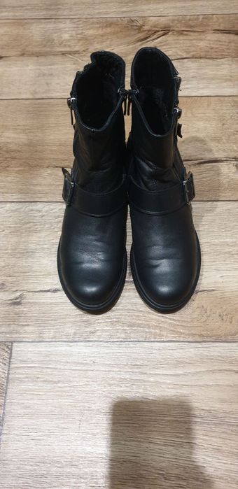 Женские ботинки натур.кожа,39 разм