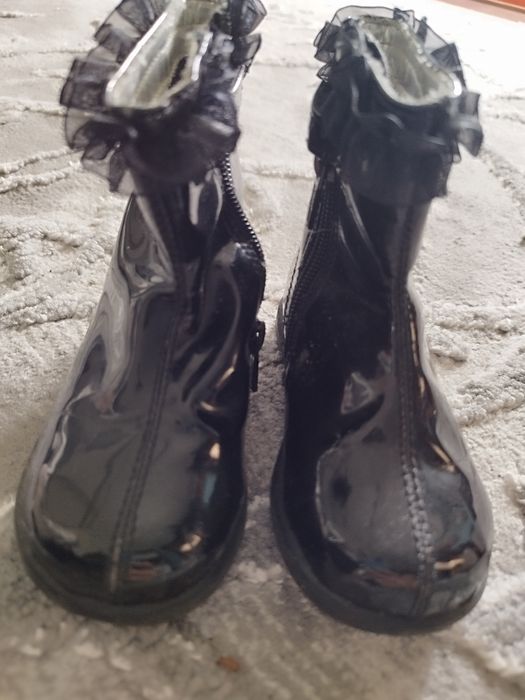 Buty dla dziewczynki