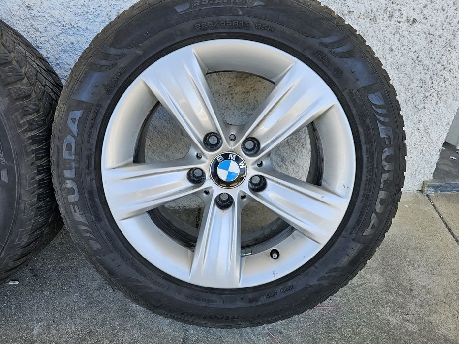 Jantes BMW 16" com pneus 225.55.16