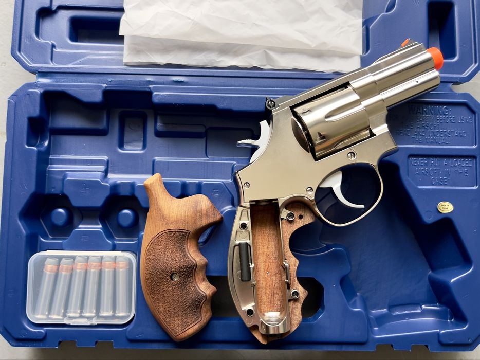 Revolver CO2 da ARES (airsoft) ARTIGO NOVO