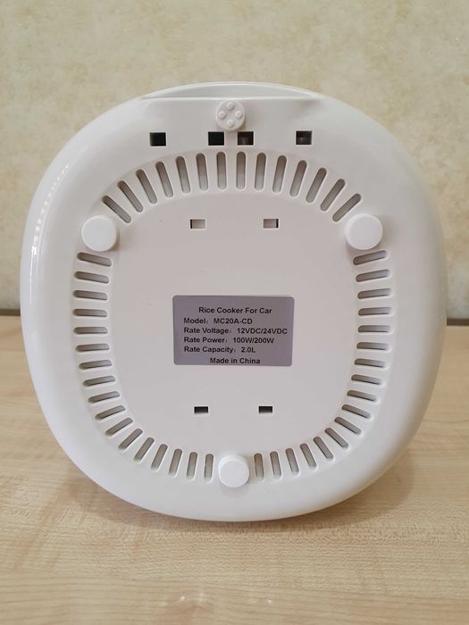 Мультиварка автомобільна 2л 12-24в на українській мові