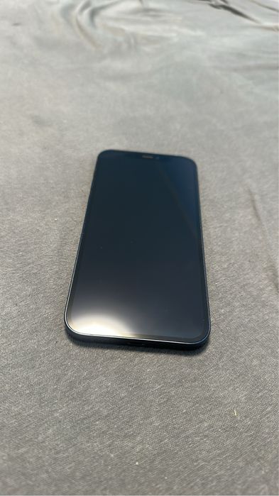 Sprzedam iPhone 12 64gb
