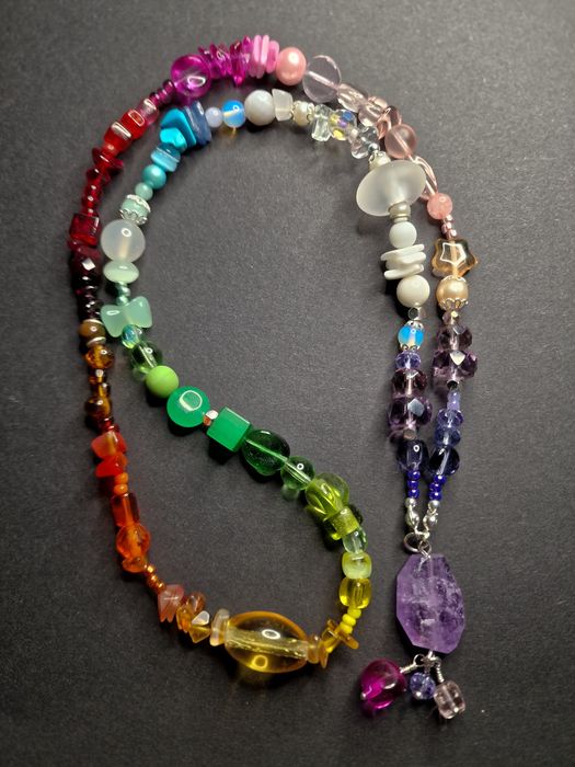 Naszyjnik z kamieniami naturalnymi