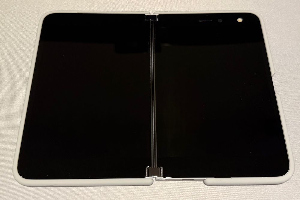 Microsoft Surface Duo