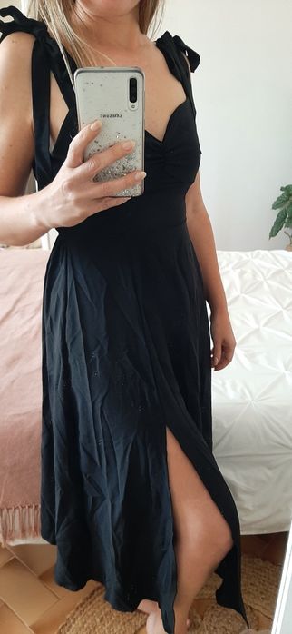 Vestido midi preto