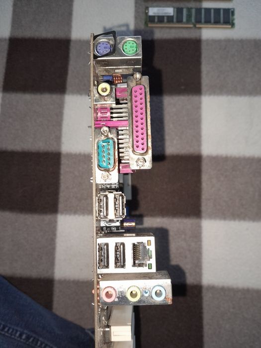 Płyta główna ASUS A7V600-X, socket 462/A