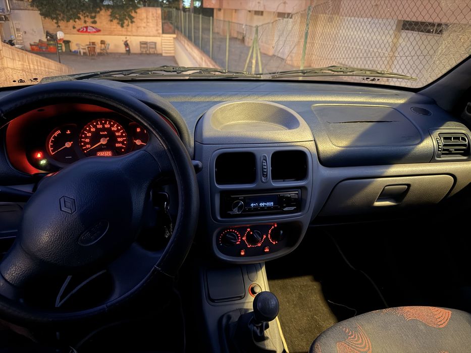 Renault Clio II 1.2 1998