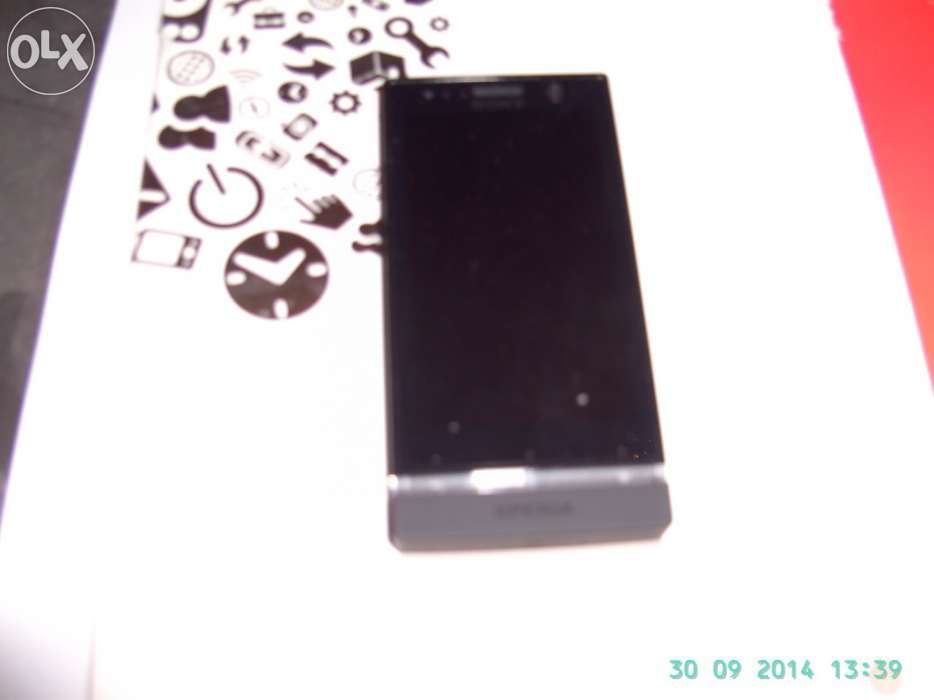 Telemovel Sony xperia u