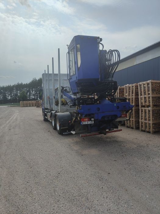 Volvo FH16 750 6x4 super stan do drzewa lasu