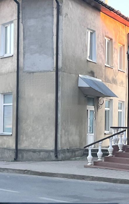 Оренда  приміщення  вільного  призначення