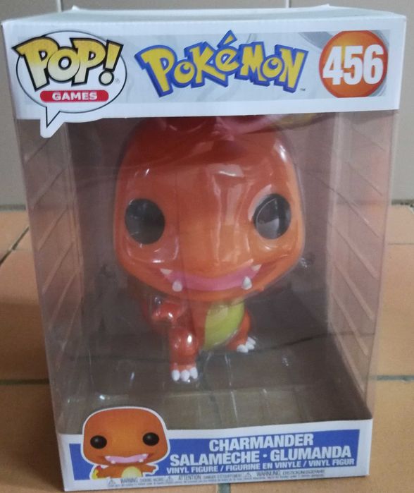 Funko POP Charmander jumbo #456 - novo em caixa - Pokemon