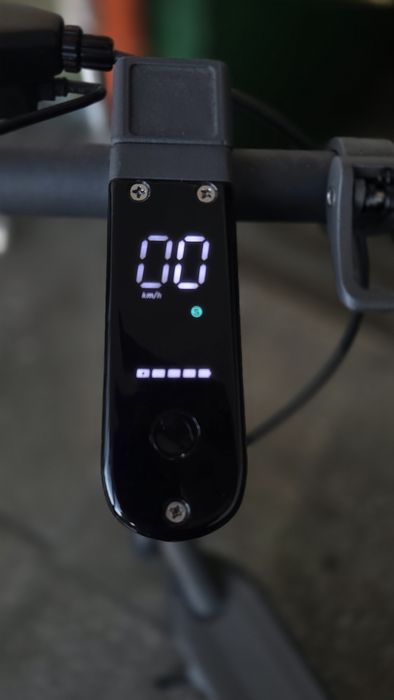 Електросамокат LIKE.BIKE