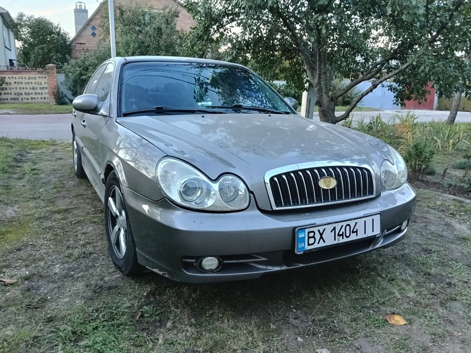 Hyundai Sonata 2004 • 2.7 V6 • АКПП • Газ/бензин