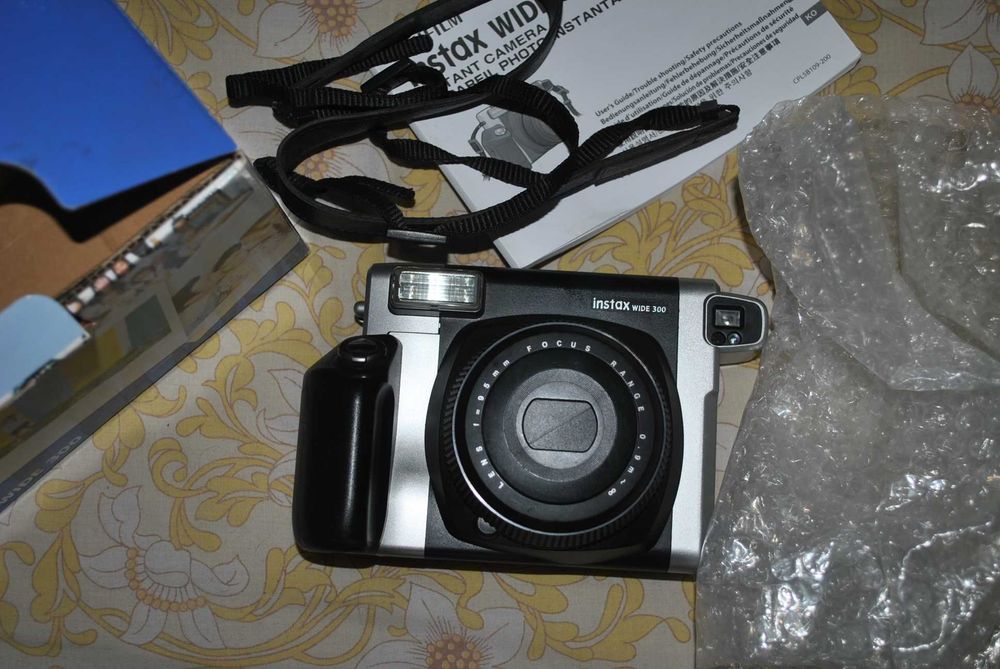 Fujifilm Instax Wide 300